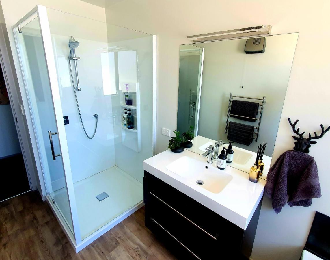 Villa Hawea Heaven: Superking Beds + Hot Tub + Mountain Wanaka Esterno foto