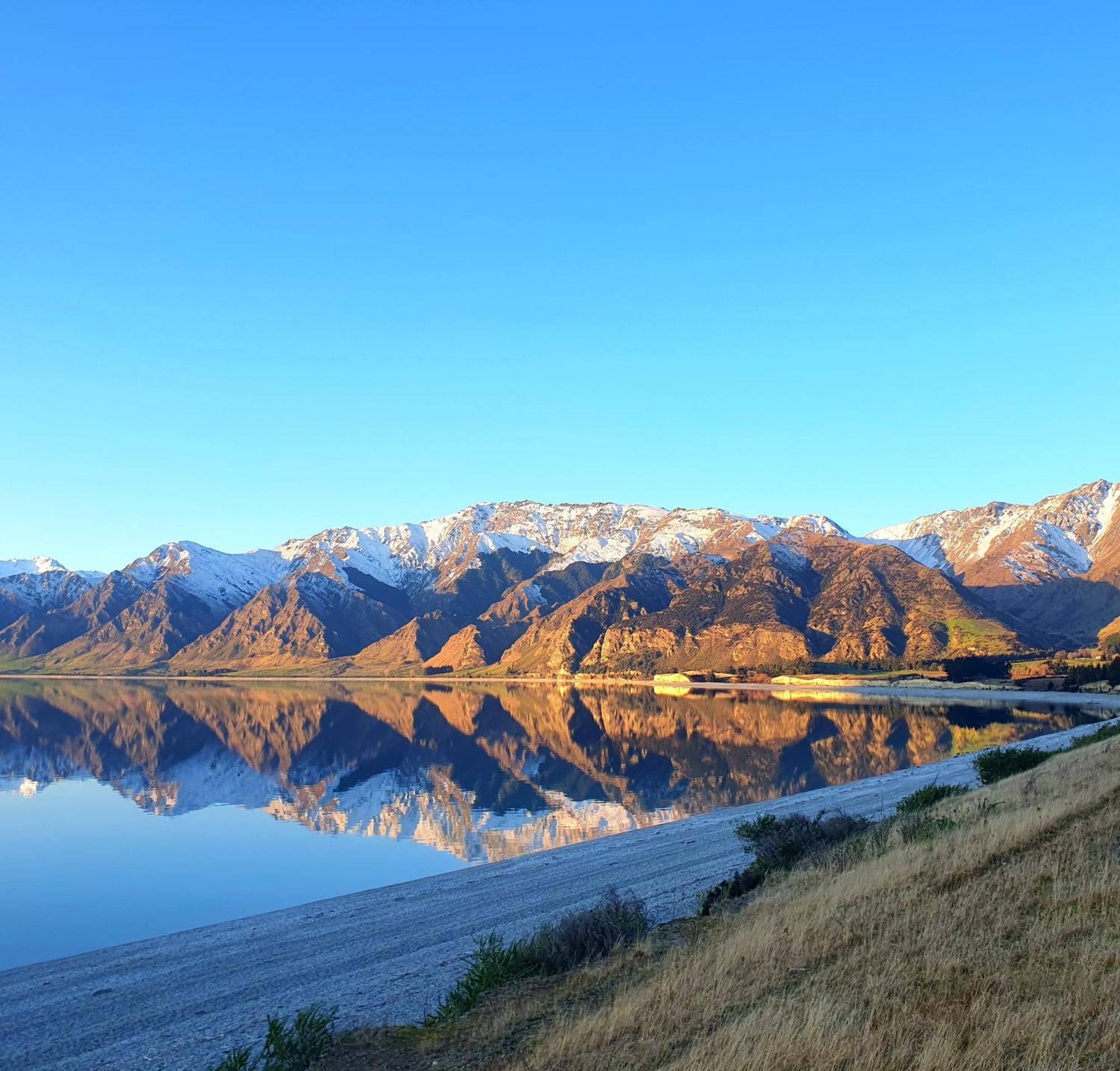 Villa Hawea Heaven: Superking Beds + Hot Tub + Mountain Wanaka Esterno foto