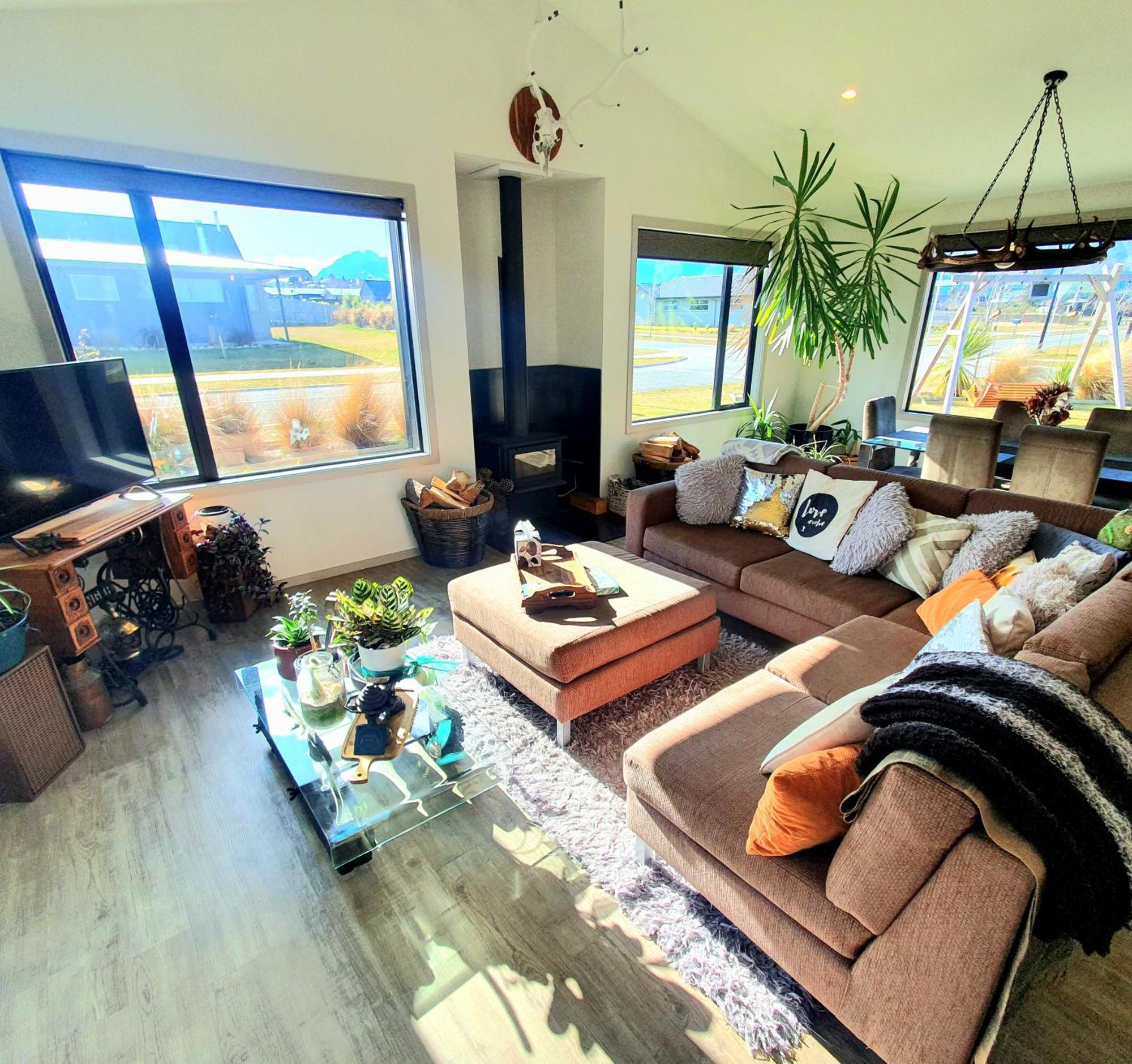 Villa Hawea Heaven: Superking Beds + Hot Tub + Mountain Wanaka Esterno foto